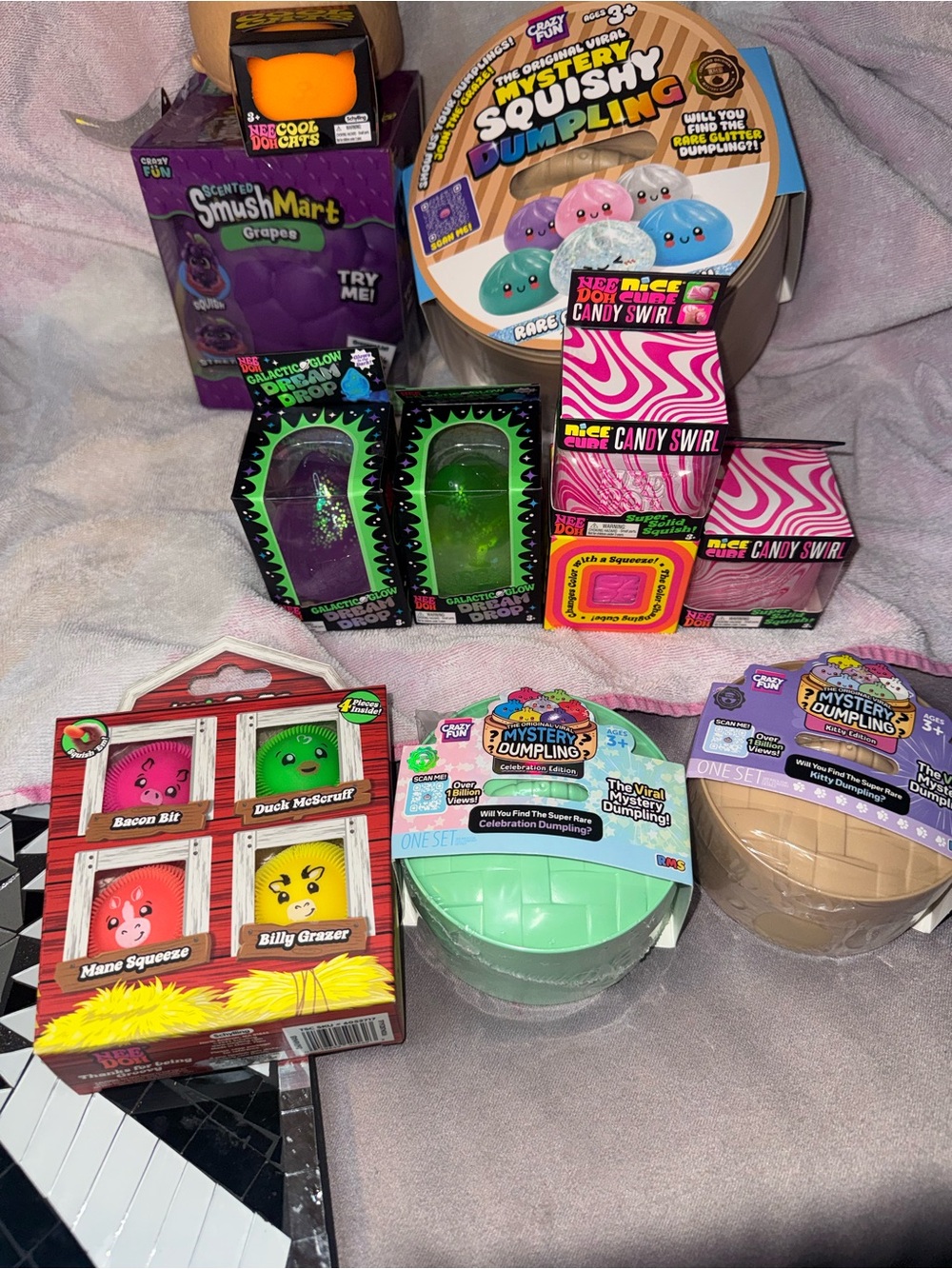 Mystery Squishy Dumpling Sensory Toy - Green & Purple